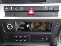 三菱ふそうスーパーグレートパネルウイング大型（10t）[写真24]