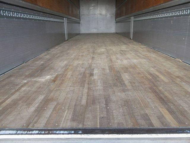 日野プロフィアアルミウイング大型（10t）[写真10]