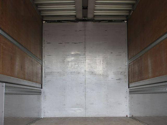 日野プロフィアアルミウイング大型（10t）[写真12]