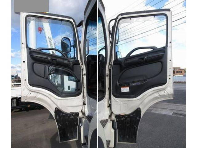 日野プロフィアアルミウイング大型（10t）[写真24]