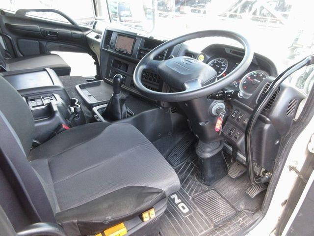 日野プロフィアアルミウイング大型（10t）[写真27]