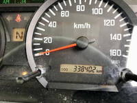 いすゞフォワード冷凍車（冷蔵車）中型（4t）[写真34]