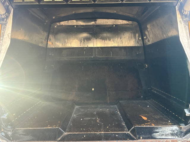 日野デュトロパッカー車（塵芥車）小型（2t・3t）[写真03]