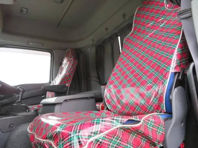 いすゞギガトレーラーヘッド（トラクターヘッド）大型（10t）[写真09]