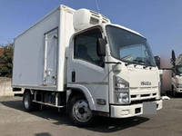 いすゞエルフ冷凍車（冷蔵車）小型（2t・3t）