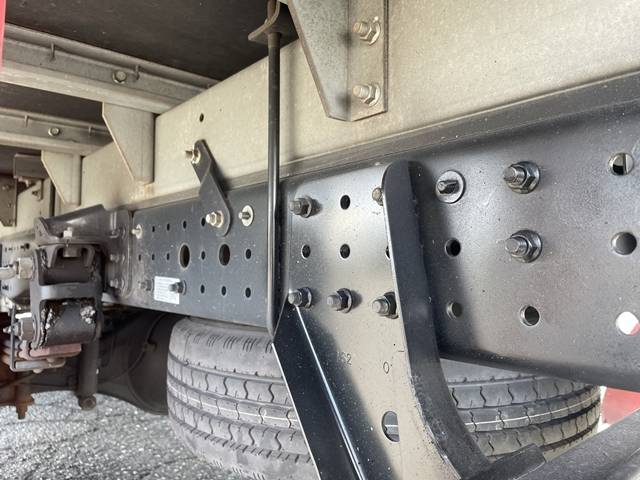 三菱ふそうキャンターアルミバン小型（2t・3t）[写真21]