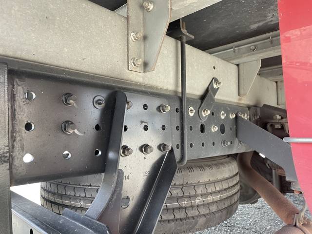 三菱ふそうキャンターアルミバン小型（2t・3t）[写真22]