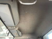 三菱ふそうキャンター平ボディ小型（2t・3t）[写真31]