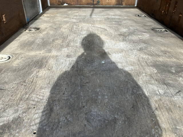 いすゞエルフアルミバン小型（2t・3t）[写真14]