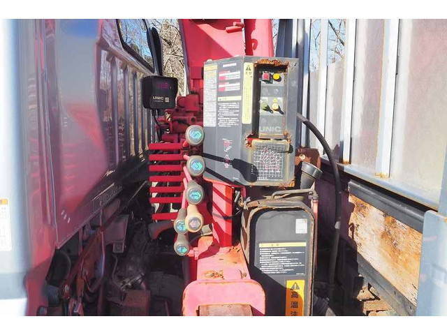 三菱ふそうキャンタークレーン3段小型（2t・3t）[写真16]