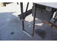 三菱ふそうキャンタークレーン3段小型（2t・3t）[写真25]