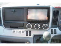 三菱ふそうキャンタークレーン3段小型（2t・3t）[写真35]