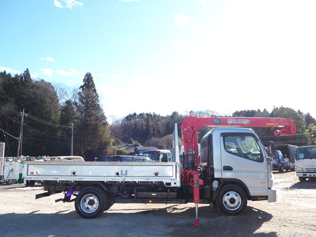 三菱ふそうキャンタークレーン3段小型（2t・3t）[写真06]