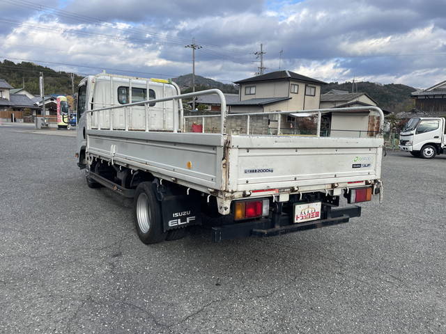いすゞエルフ平ボディ小型（2t・3t）[写真04]