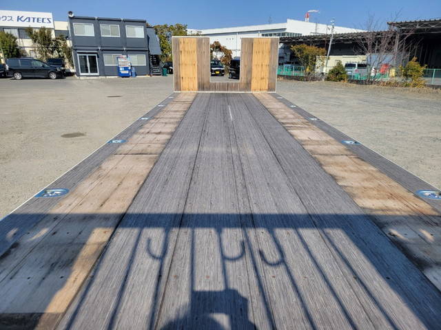 日野プロフィアセーフティローダー大型（10t）[写真11]