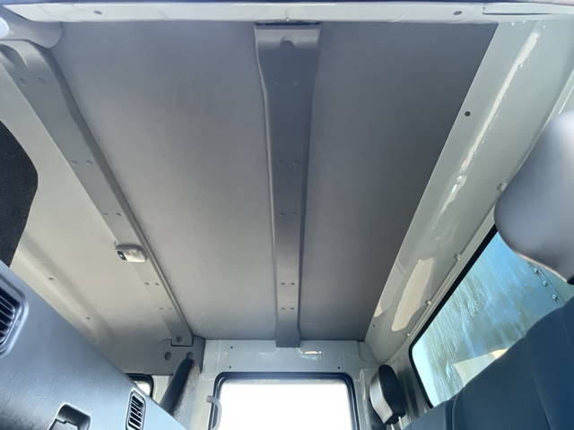 三菱ふそうキャンターアルミバン小型（2t・3t）[写真29]