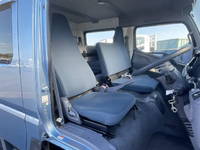 三菱ふそうキャンターアルミバン小型（2t・3t）[写真34]