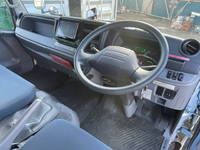 三菱ふそうキャンターアルミバン小型（2t・3t）[写真35]