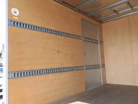 日野デュトロアルミバン小型（2t・3t）[写真11]