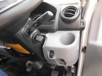 日野デュトロアルミバン小型（2t・3t）[写真30]