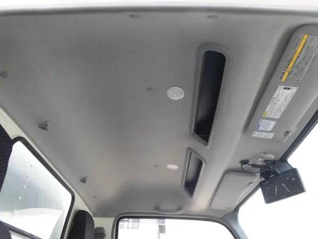 日野デュトロアルミバン小型（2t・3t）[写真33]