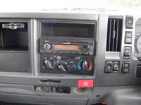 いすゞエルフアルミバン小型（2t・3t）[写真23]