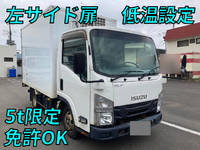 いすゞエルフ冷凍車（冷蔵車）小型（2t・3t）