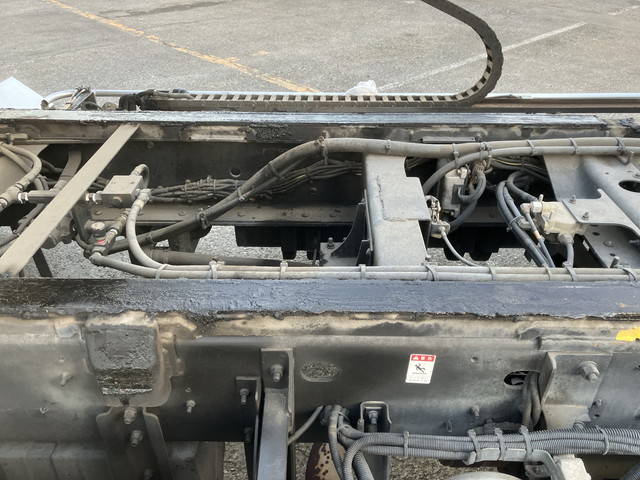 日野レンジャーセーフティローダー増トン（6t・8t）[写真23]