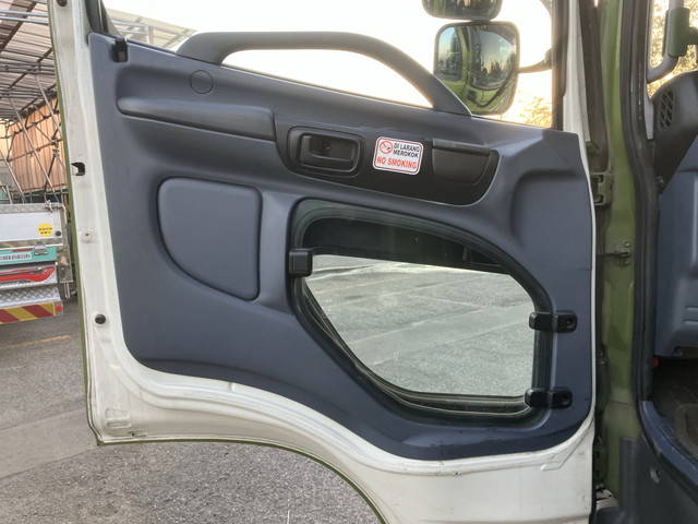 日野レンジャーセーフティローダー増トン（6t・8t）[写真29]