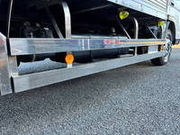 三菱ふそうキャンターアルミバン小型（2t・3t）[写真22]