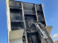 いすゞフォワードダンプ中型（4t）[写真13]