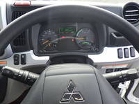 三菱ふそうキャンターアルミブロック小型（2t・3t）[写真32]