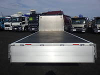 三菱ふそうキャンターアルミブロック小型（2t・3t）[写真09]