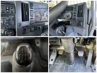 いすゞフォワード冷凍車（冷蔵車）中型（4t）[写真37]