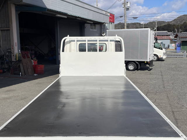 日野デュトロ平ボディ小型（2t・3t）[写真12]