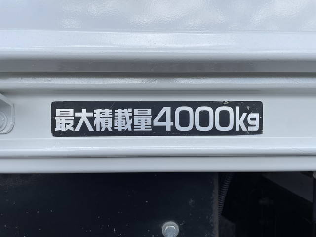 日野デュトロ平ボディ小型（2t・3t）[写真16]