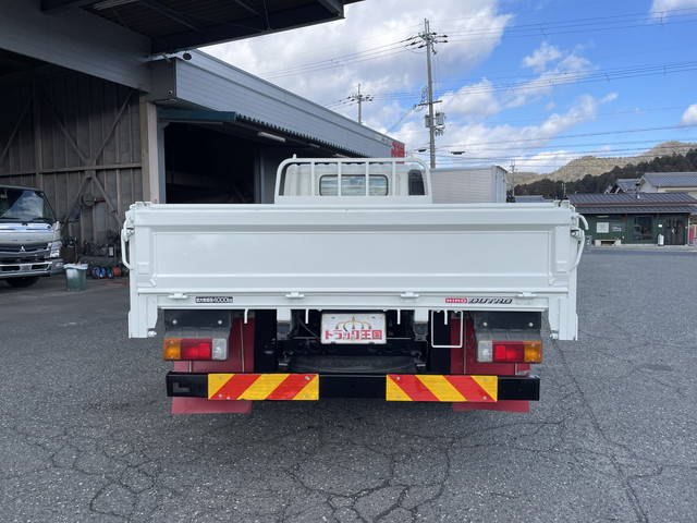 日野デュトロ平ボディ小型（2t・3t）[写真09]