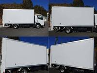 三菱ふそうキャンターパネルバン小型（2t・3t）[写真05]