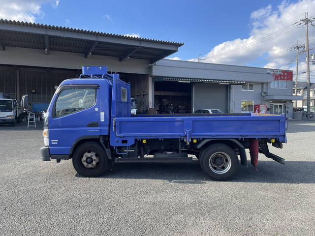 三菱ふそうキャンター平ボディ小型（2t・3t）[写真05]