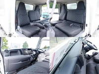 三菱ふそうキャンターアルミバン小型（2t・3t）[写真19]