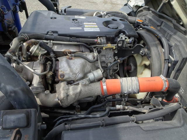 いすゞエルフクレーン3段小型（2t・3t）[写真40]