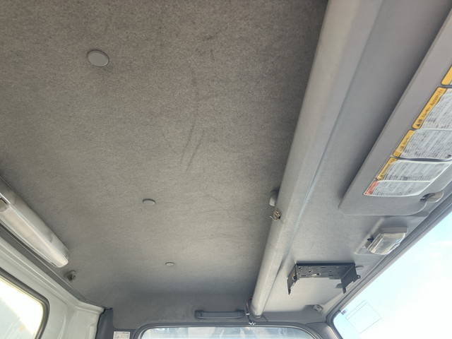 いすゞエルフアルミウイング小型（2t・3t）[写真35]