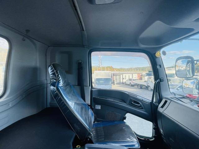 いすゞギガダンプ大型（10t）[写真15]