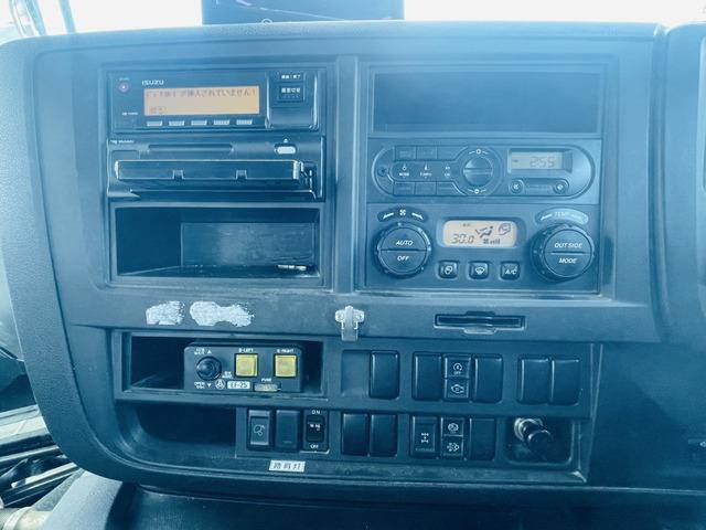 いすゞギガダンプ大型（10t）[写真16]