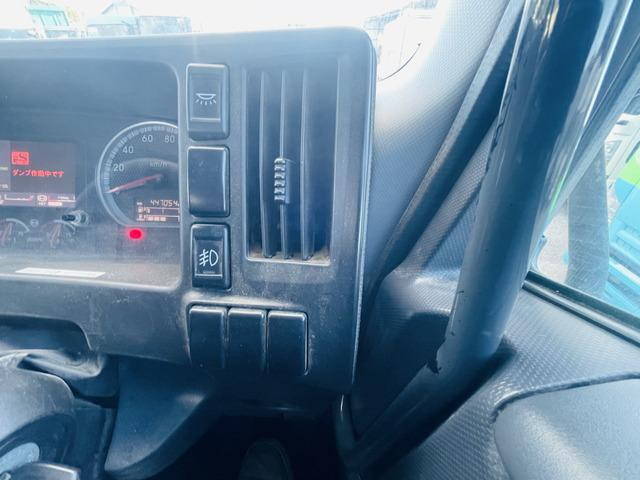 いすゞギガダンプ大型（10t）[写真18]