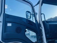 いすゞギガダンプ大型（10t）[写真24]