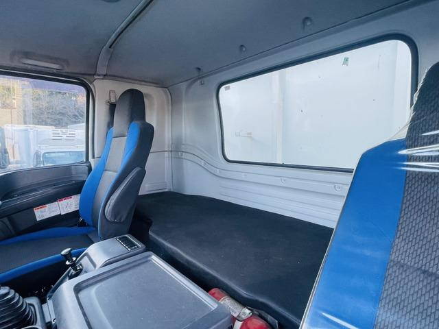 いすゞギガダンプ大型（10t）[写真26]