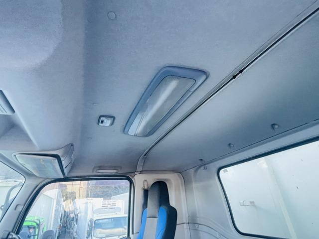 いすゞギガダンプ大型（10t）[写真27]