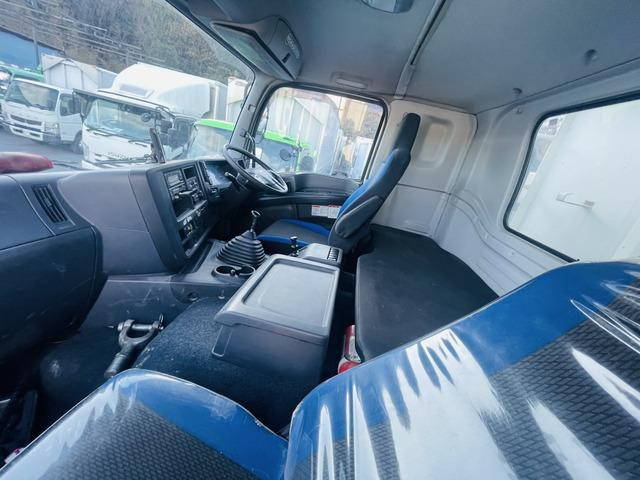 いすゞギガダンプ大型（10t）[写真05]