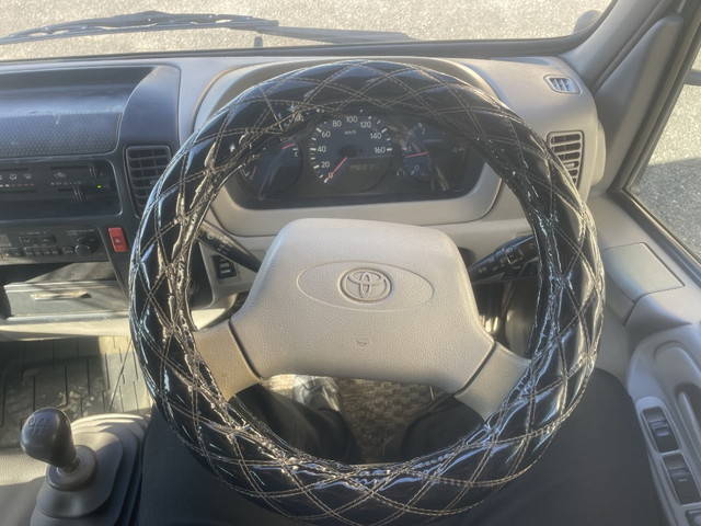 トヨタダイナ回送車小型（2t・3t）[写真30]